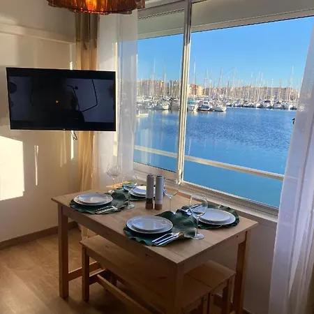 Apartament Vue Sur L'eau *