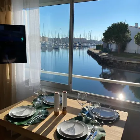 Vue Sur L'eau Apartament *